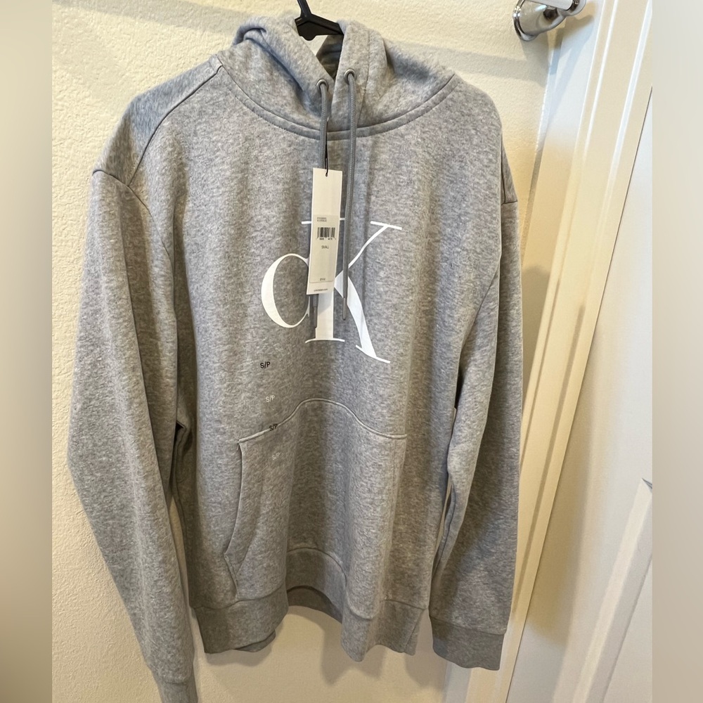 Calvin Klein Heather Gray Sweatshirt
